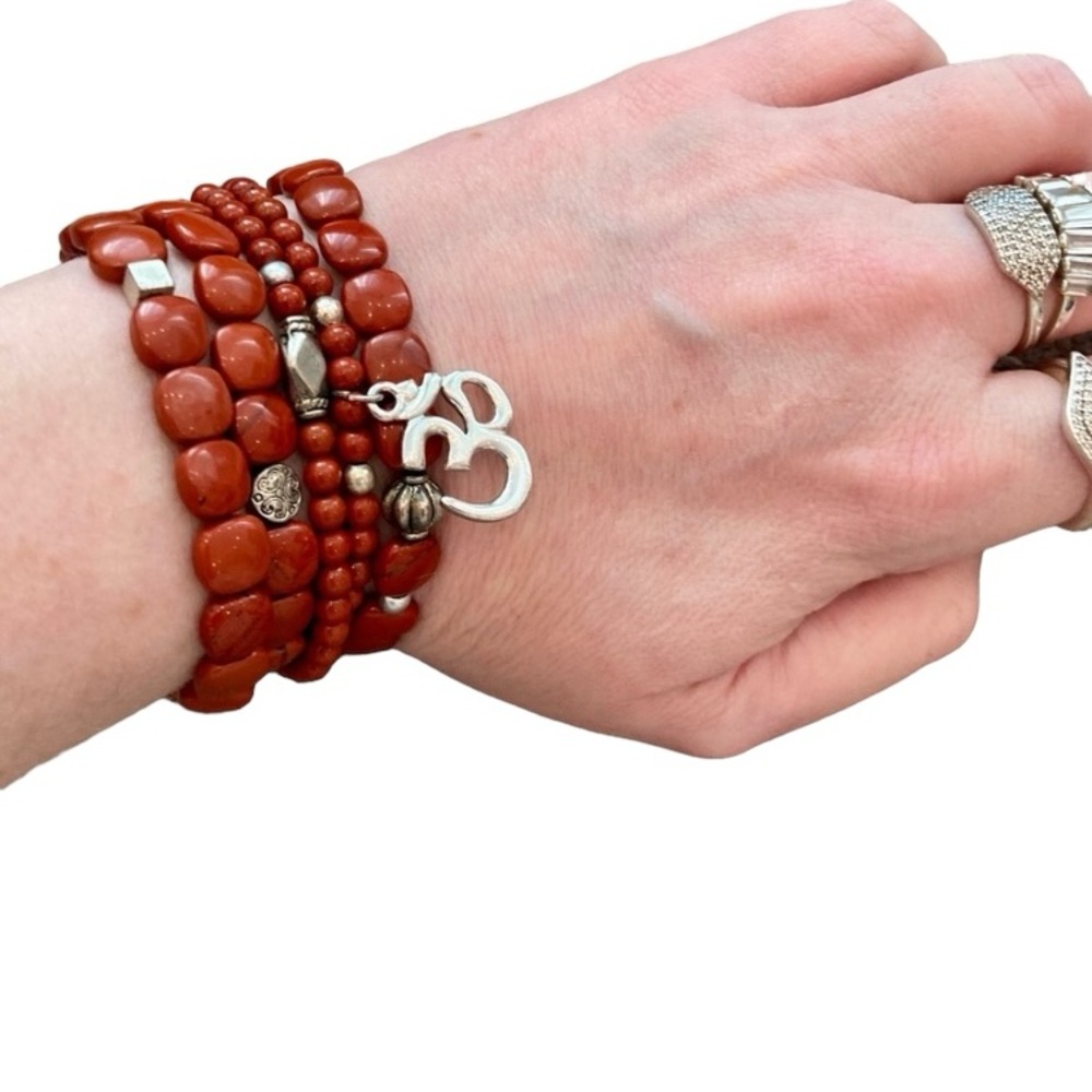 🔸NWT🔸 Red Jasper Beaded Bracelet Set with Silver Accents & Charms
